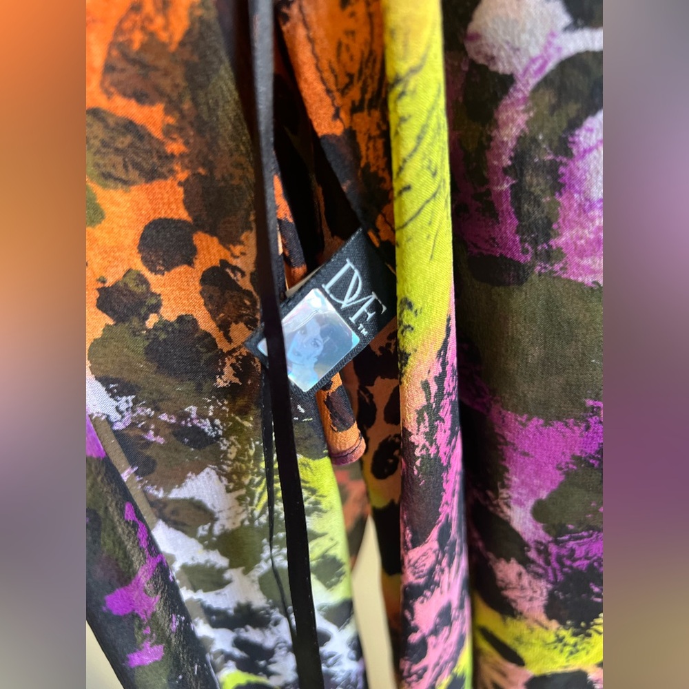 Diane Von Furstenberg Blouse with Scarf Silk Sleeveless Print Multicolor Size 10 - Picture 14 of 15